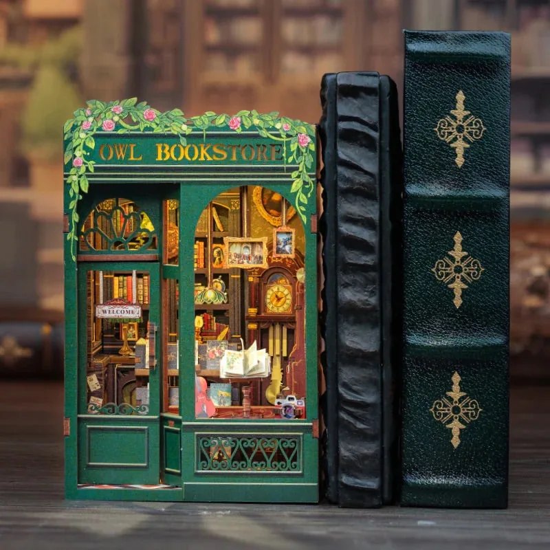 Booknook-kit: Owl bookstore 2 Booknook-kit: Owl bookstore - Bilde 2
